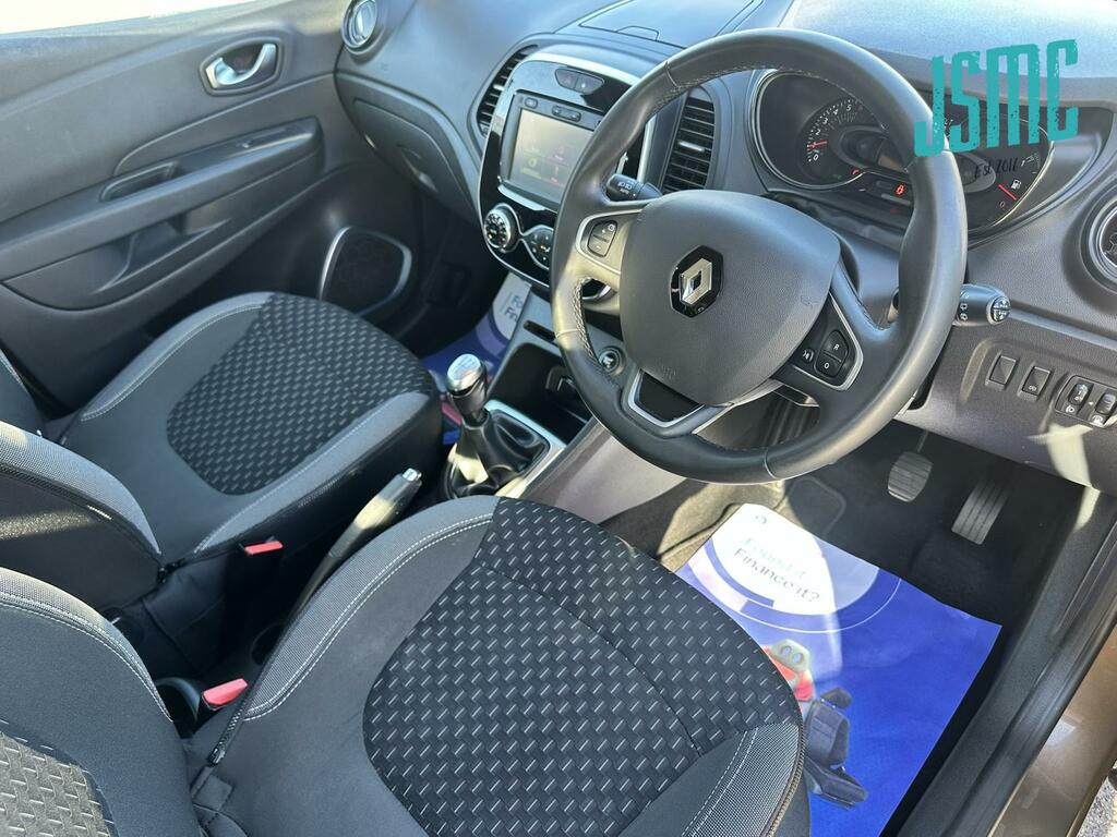 Renault Captur 0.9 Tce Energy Dynamique Nav Suv DL18PJV Brown #5