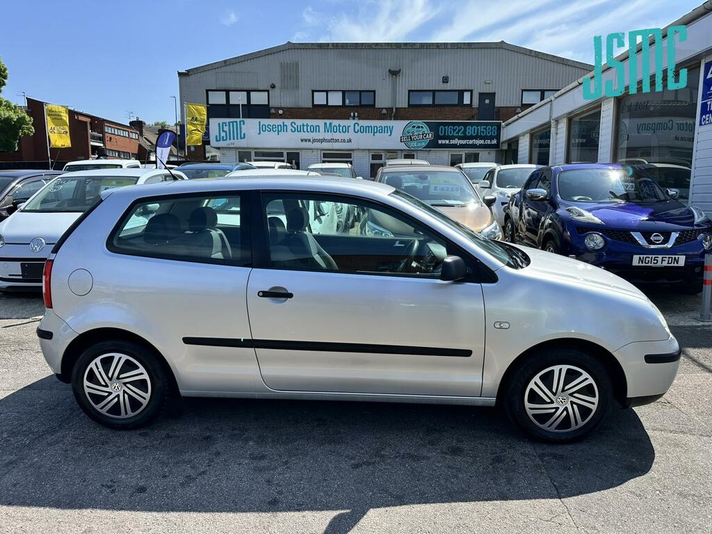Volkswagen Polo E Red #15