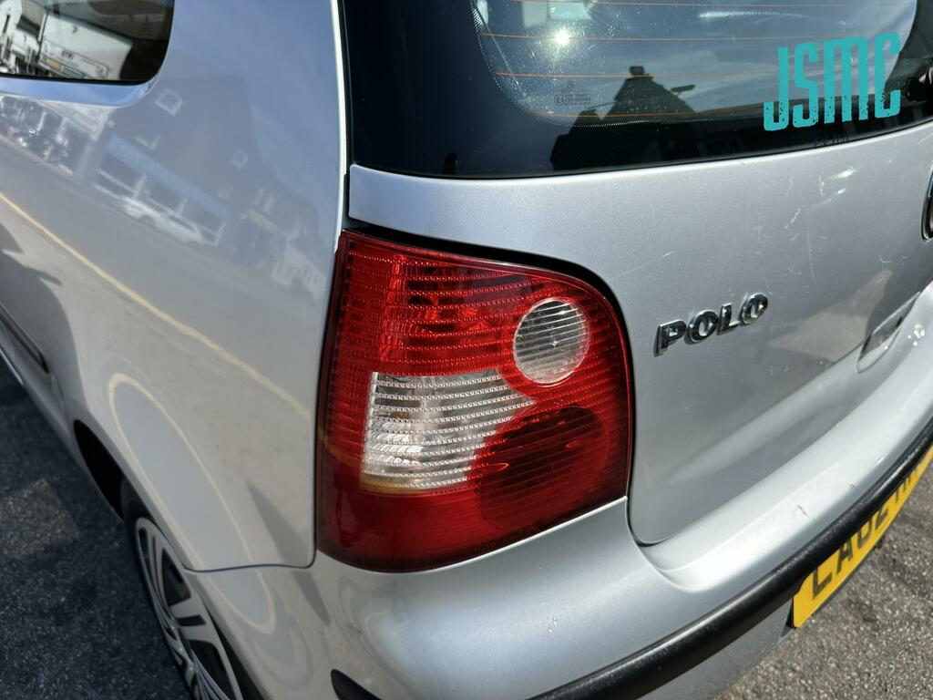 Volkswagen Polo E Red #31
