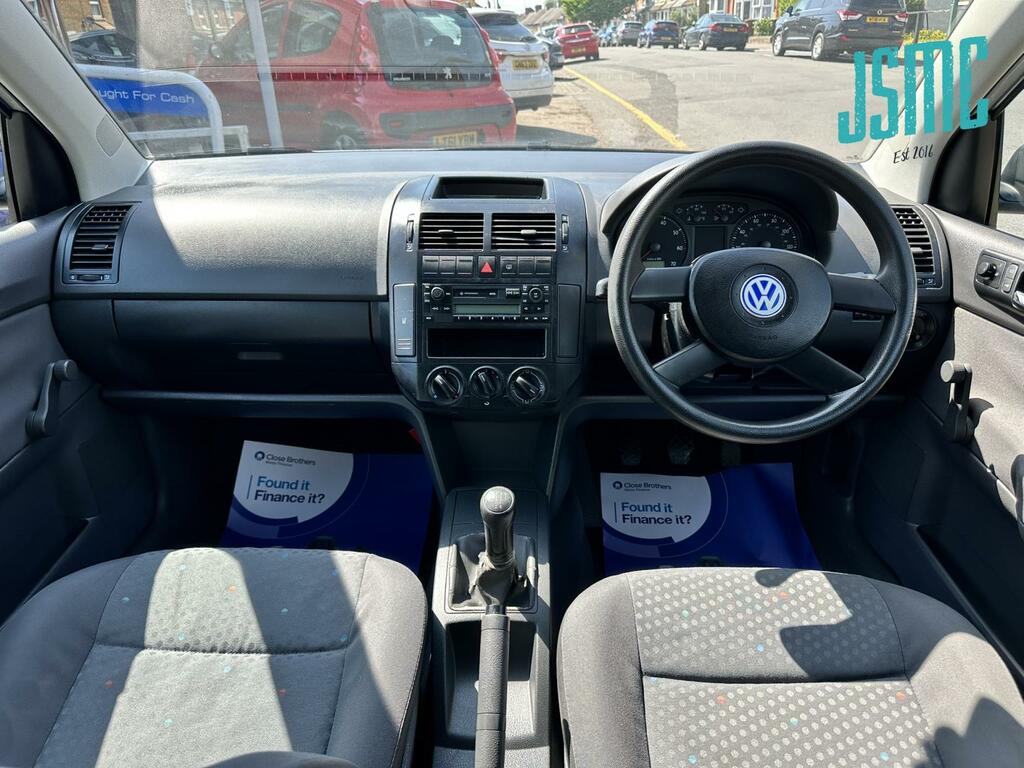 Volkswagen Polo E Red #8