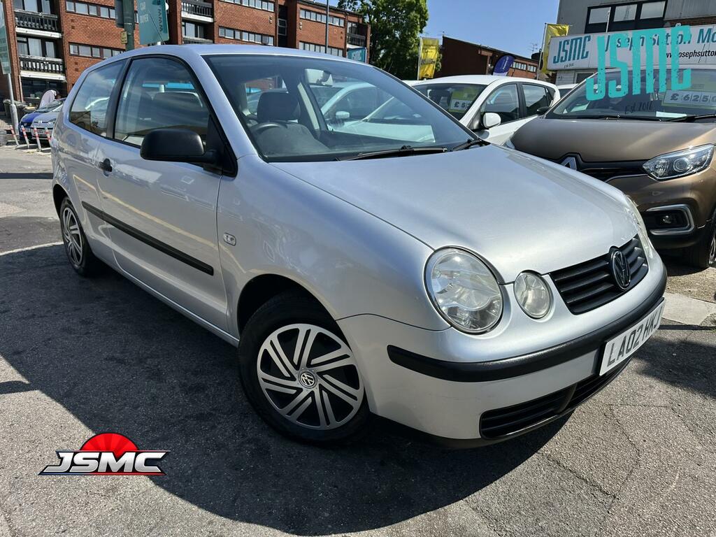 Volkswagen Polo E Red #1
