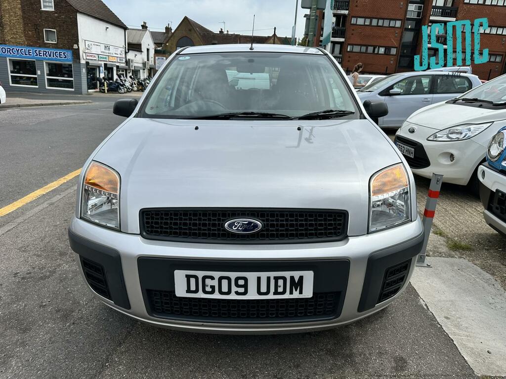 Ford Fusion 1.4 Style Climate Hatchback 154 Silver #2