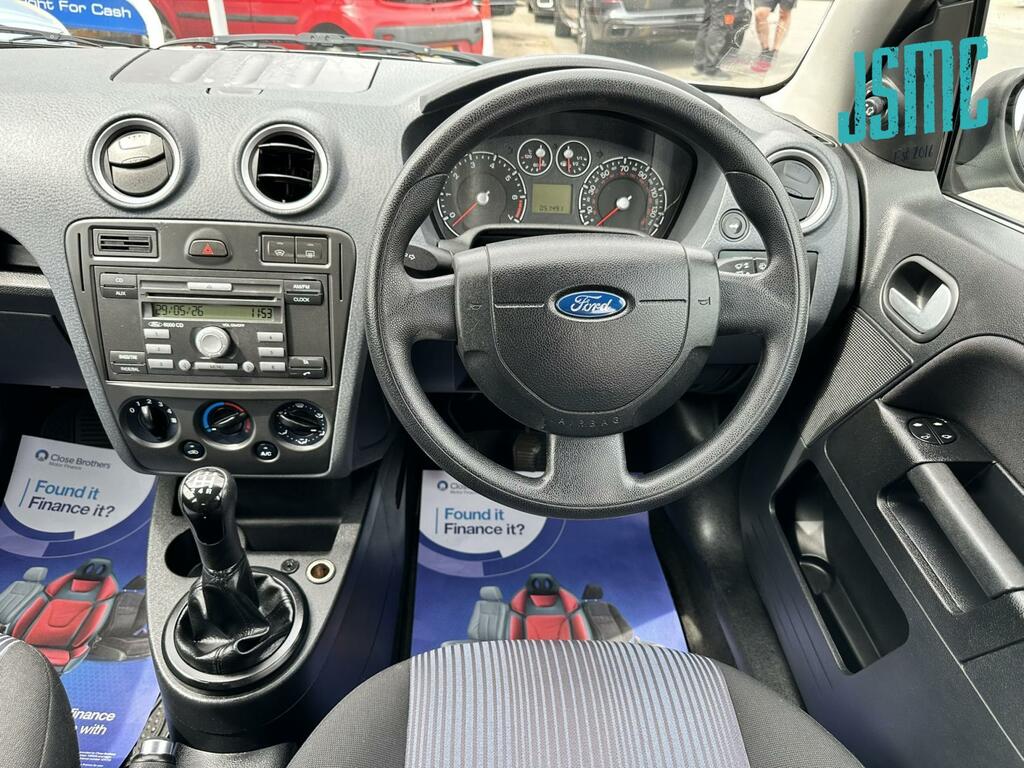 Ford Fusion 1.4 Style Climate Hatchback 154 Silver #6