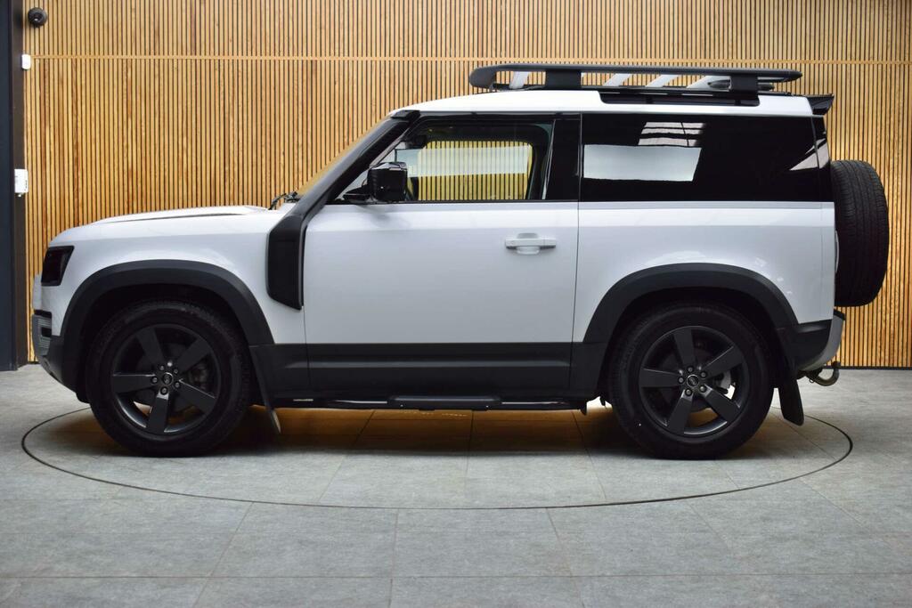 Land Rover Defender 90 3.0 Defender Hard Top Se D Mhev 4Wd White #6
