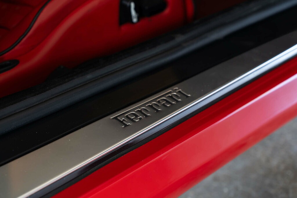 Ferrari 575M 5.7L F1 Maranello Black #61