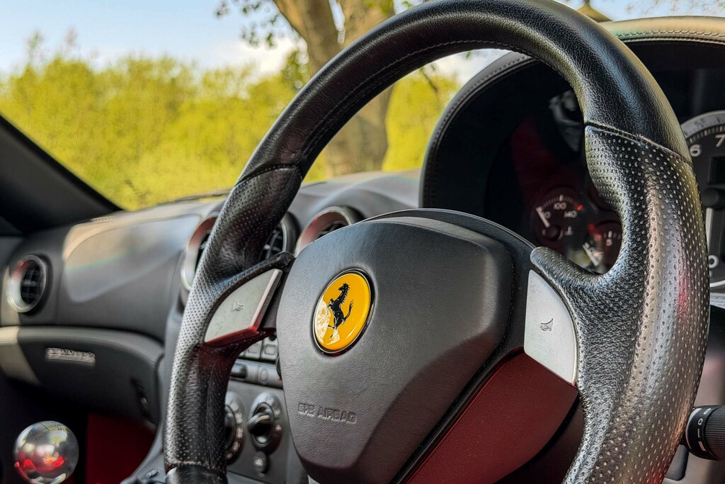 Ferrari 575M 5.7L F1 Maranello Black #39