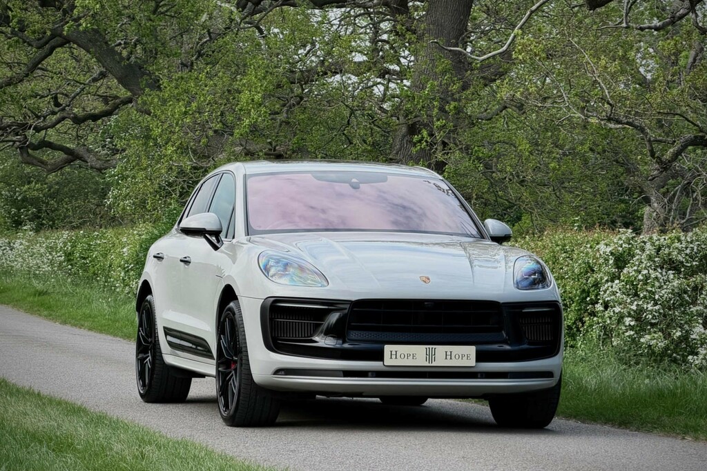 Porsche Macan Macan Gts Grey