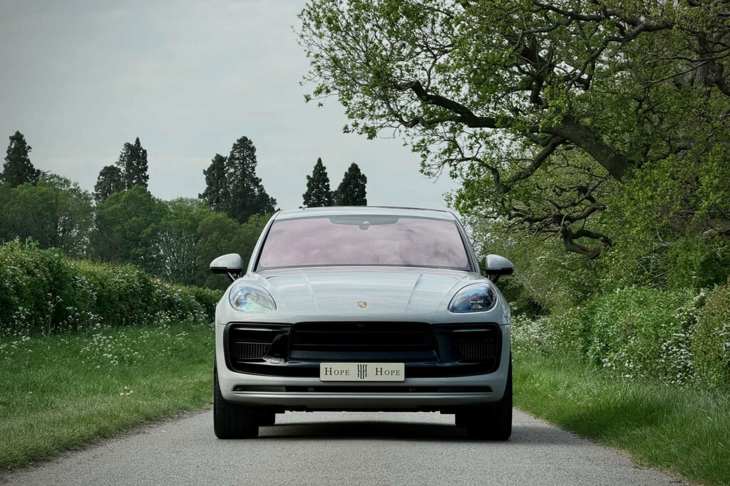Porsche Macan Macan Gts BD73SYP Grey #3