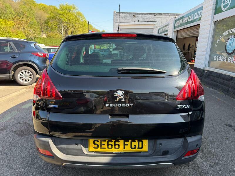 Peugeot 3008 1.6-bluehdi-allure-suv-5dr-diesel-manual-euro-6-s Black #4