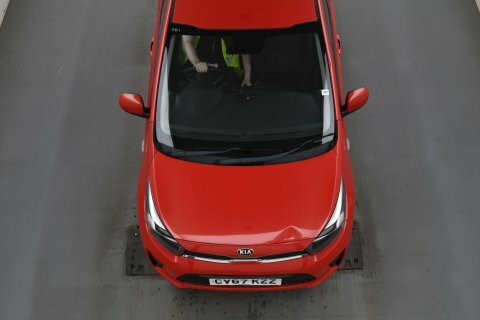 Kia Picanto 1.25 2 CV67KZZ Red #3