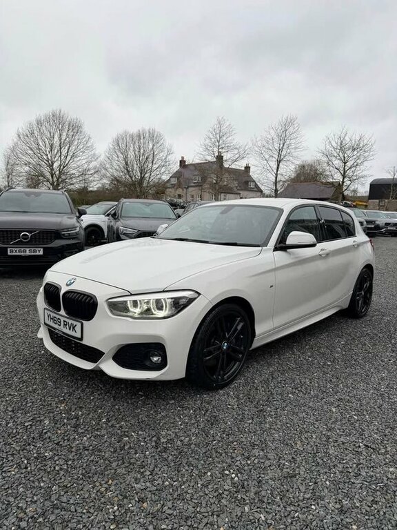 BMW 1 Series 2019 1.5 118I Gpf M Sport Shadow Edition Hatchback YH69RVK White #3