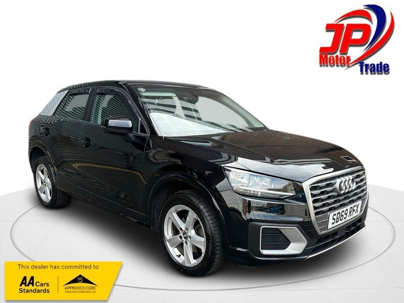 Audi Q2 Tfsi Sport Black