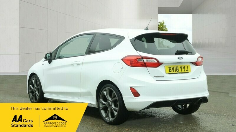Ford Fiesta St-line BV18YYJ White #3