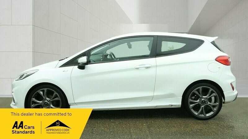 Ford Fiesta St-line BV18YYJ White #6