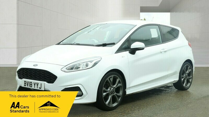 Ford Fiesta St-line BV18YYJ White #2