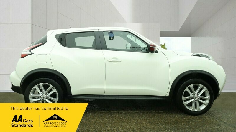 Nissan Juke N-connecta Dig-t LN67NBA White #5