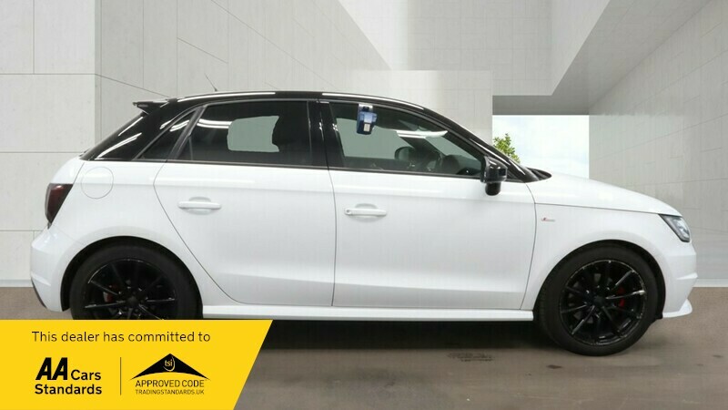 Audi A1 Sportback Tfsi S Line FD67LLZ White #5