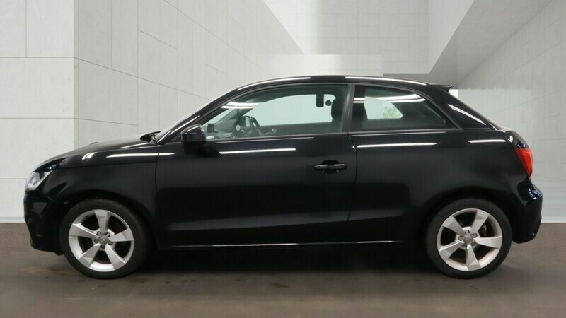 Audi A1 Tfsi Sport MT17ZHU Black #6