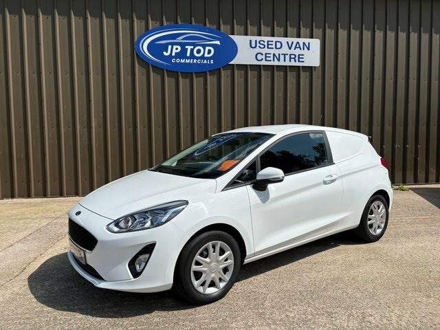 Ford Fiesta Van White