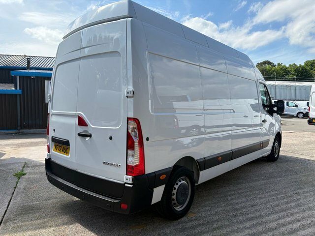 Renault Master Mpv VE72AUC White #4
