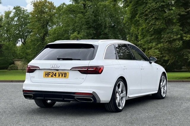Audi A4 Avant 2024 2.0 Tfsi 40 S Line Estate S Tronic HF24VVB White #4