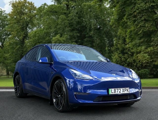 Tesla Model Y 2022 Dual Motor Long Range Suv Blue