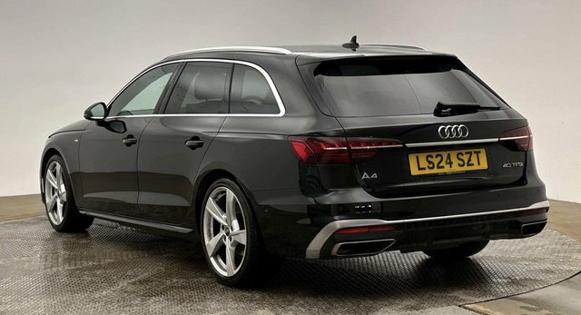 Audi A4 Avant 2024 2.0 Tfsi 40 S Line Estate S Tronic Black #3