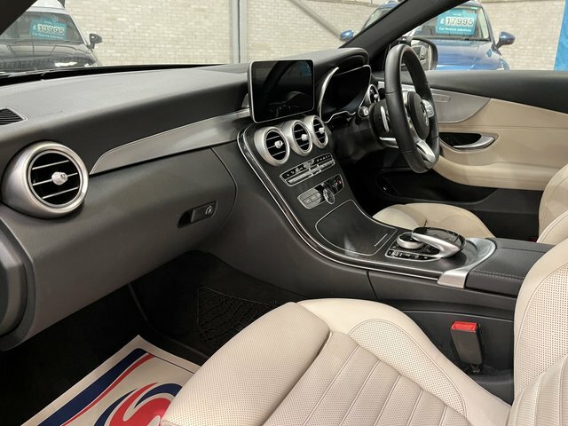 Mercedes-Benz C Class 2019 2.0 C300d Amg Line Premium Coupe KM69SVW Black #4