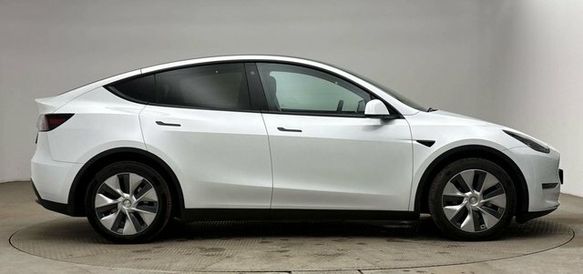 Tesla Model Y 2022 Dual Motor Long Range Suv MW72OWB White #2