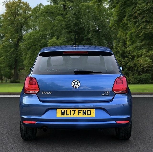 Volkswagen Polo 2017 1.2 Tsi Bluemotion Tech Match Edition Hatchba WL17FMD Blue #5