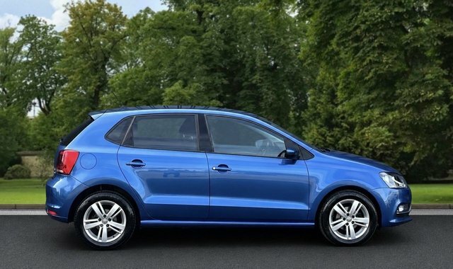 Volkswagen Polo 2017 1.2 Tsi Bluemotion Tech Match Edition Hatchba WL17FMD Blue #4