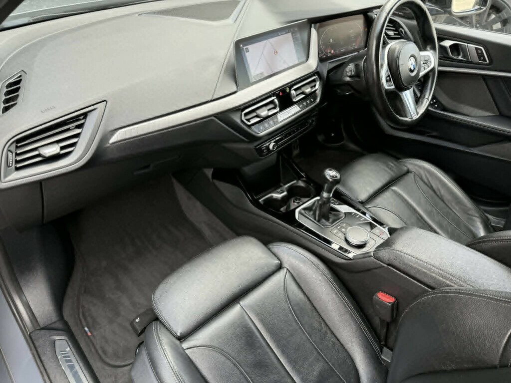 BMW 1 Series Hatchback 2.0 118D M Sport 2021 YE21ZBL Grey #5