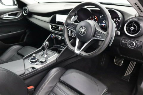 Alfa Romeo Giulia 2.1 Giulia Speciale White #2