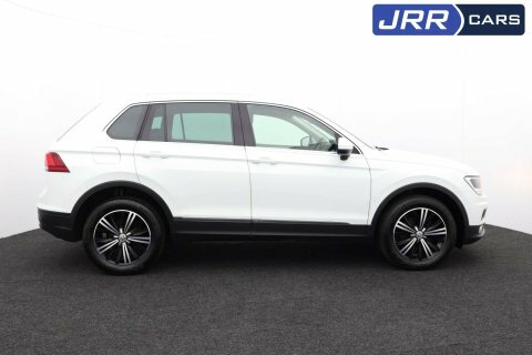 Volkswagen Tiguan 2.0 Tiguan Se AU67NUF White #4