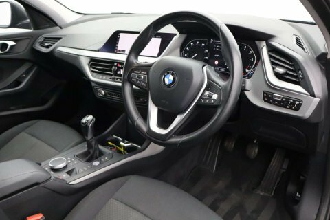 BMW 1 Series 1.5 118I Se DN69RVX Black #2