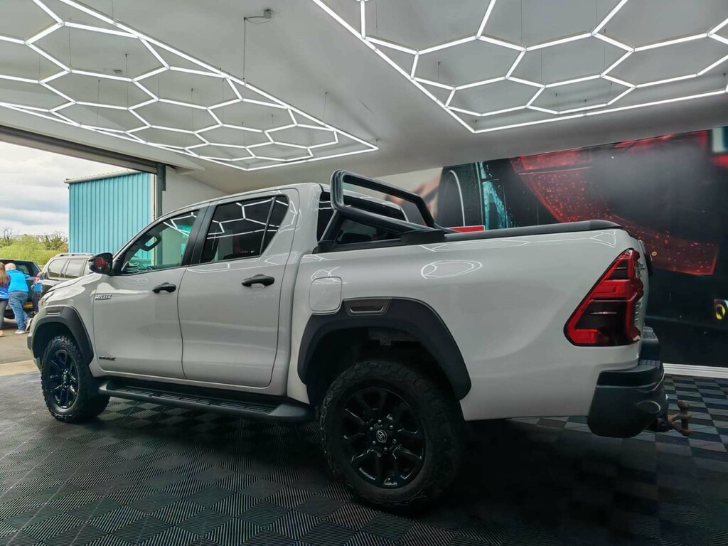 Toyota HILUX Hi-luxury Invincible X D-4d 4Wd Double Cab 4Wd  #4