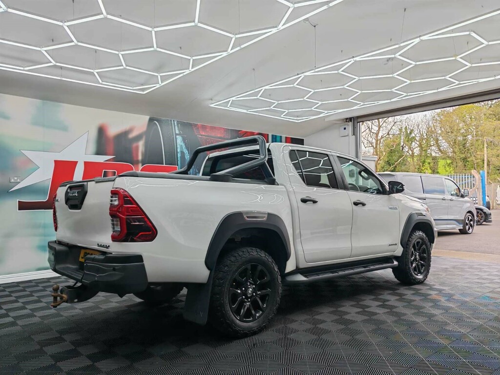 Toyota HILUX Hi-luxury Invincible X D-4d 4Wd Double Cab 4Wd  #5