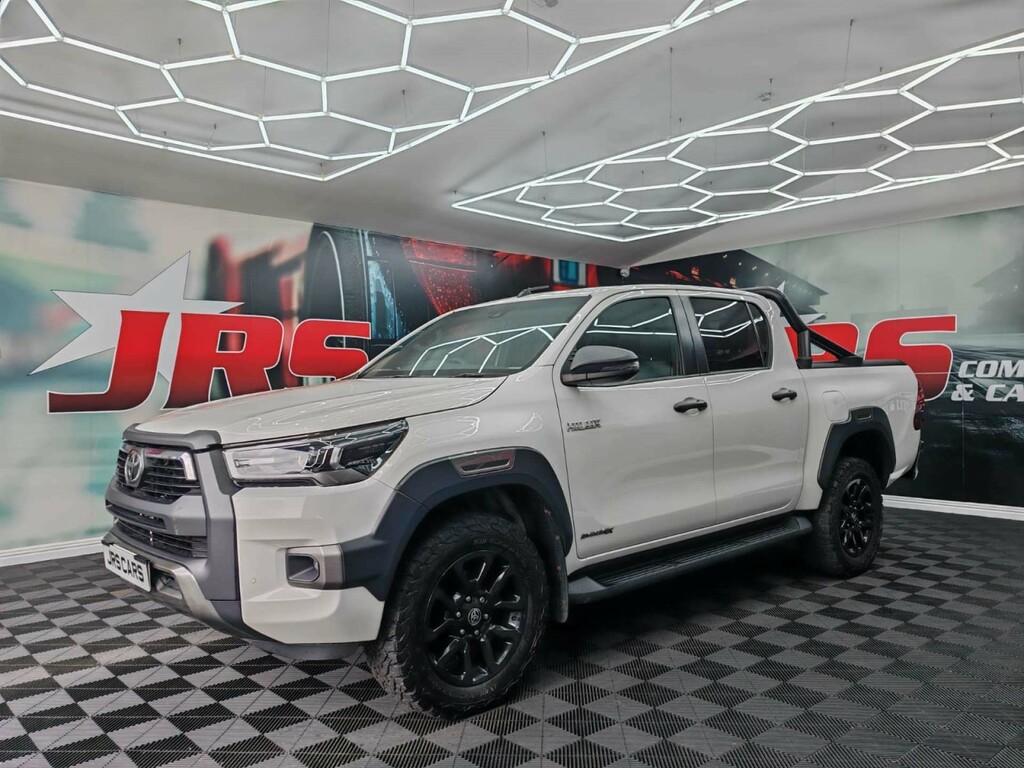 Toyota HILUX Hi-luxury Invincible X D-4d 4Wd Double Cab 4Wd  #3