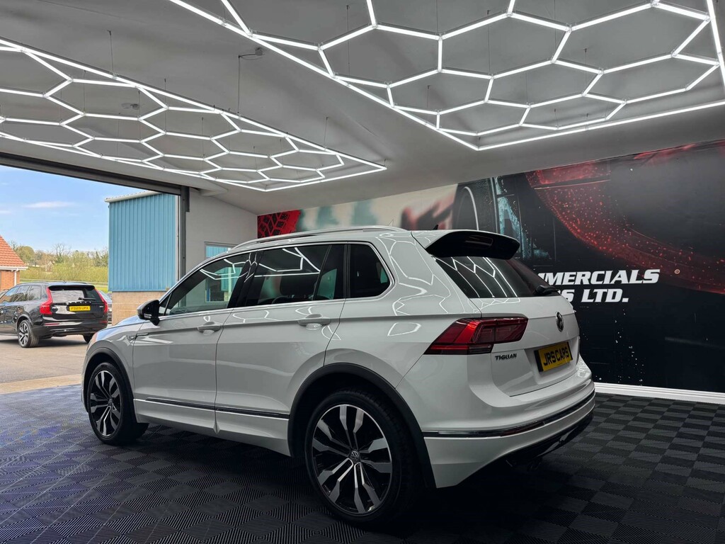Volkswagen Tiguan R-line Tdi Bluemotion Technology 4Motion DC66RZB  #4