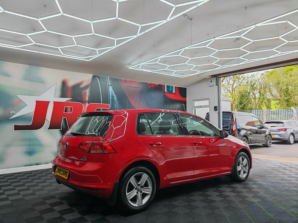 Volkswagen Golf Match Tsi Bluemotion Technology UUI1725 Red #5