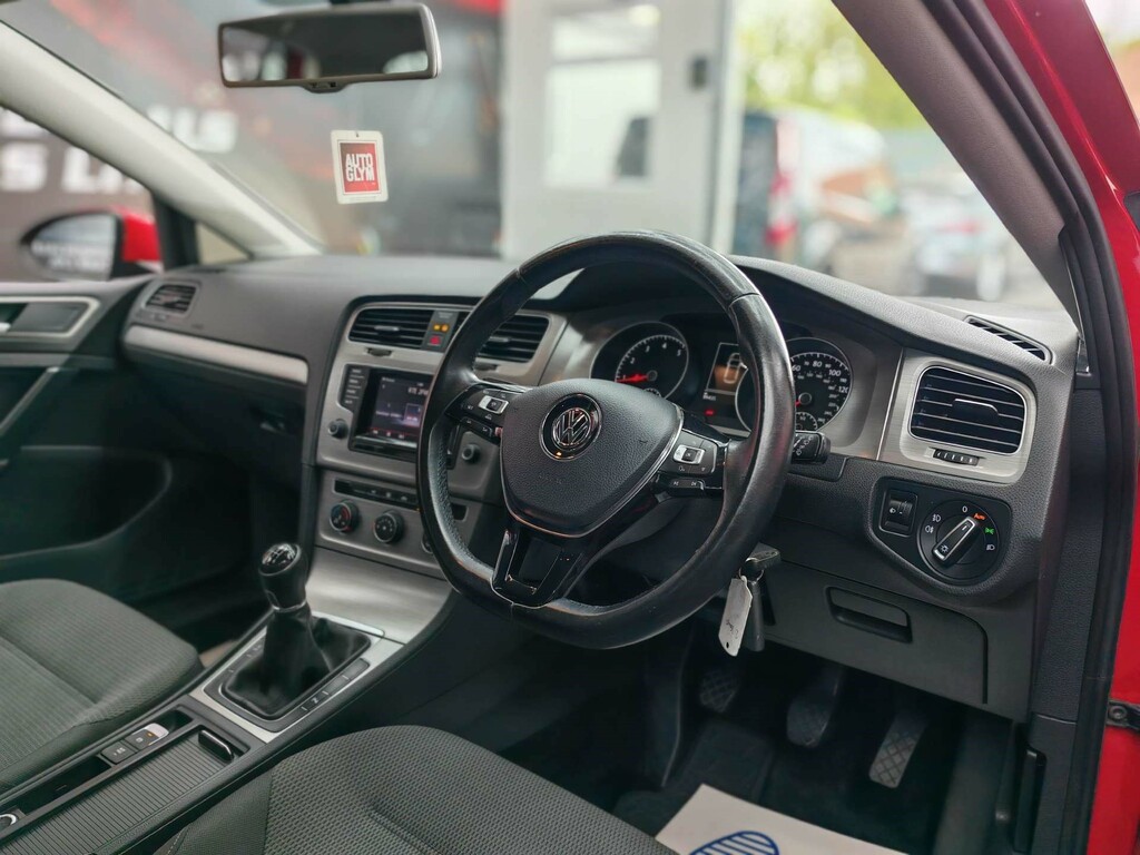 Volkswagen Golf Match Tsi Bluemotion Technology UUI1725 Red #6