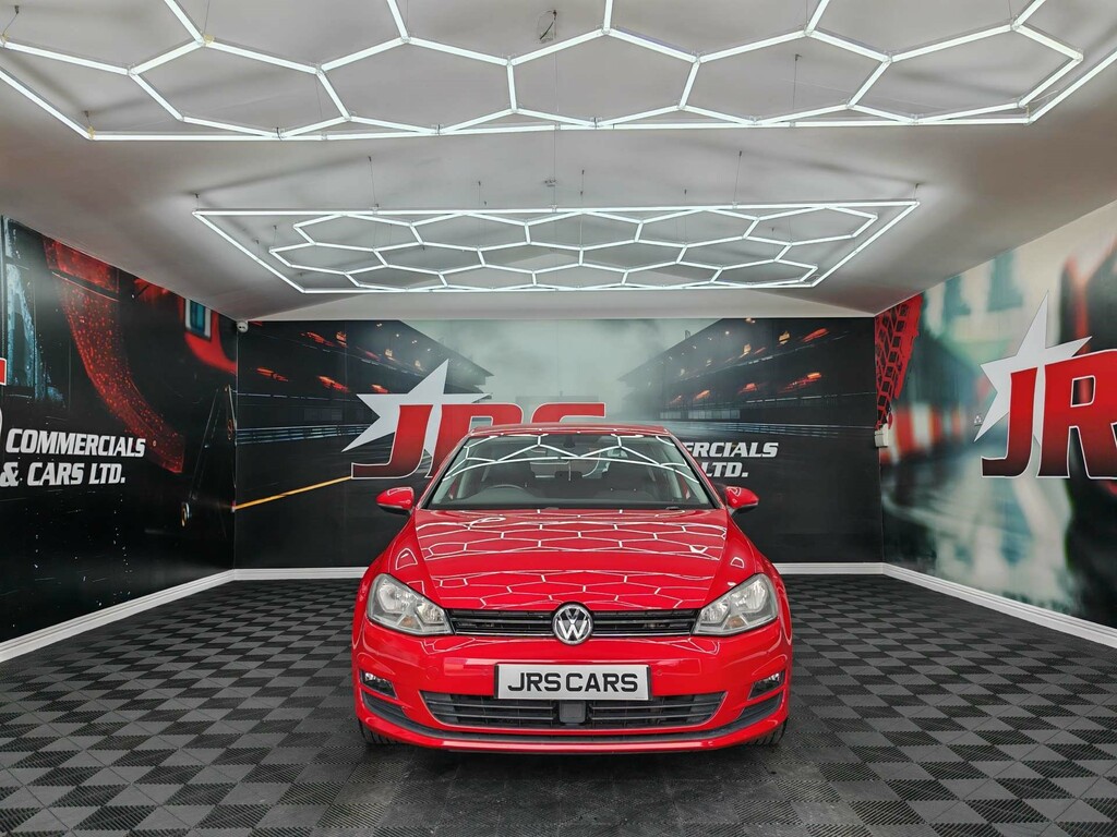 Volkswagen Golf Match Tsi Bluemotion Technology Red