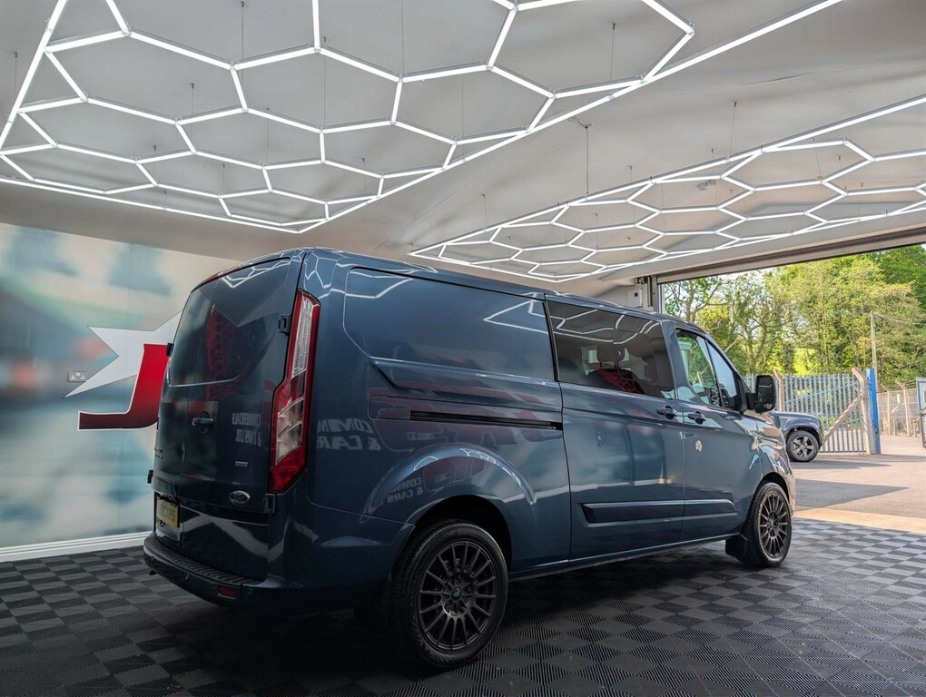Ford Transit Custom 320 Limited Edition BT18VPA #6