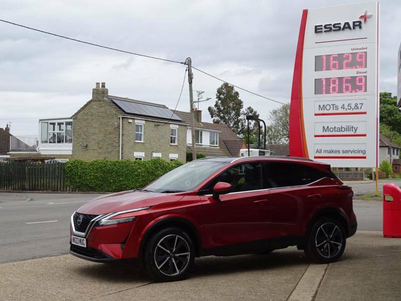 Nissan Qashqai 1.3 Dig-t Mh 158 Tekna Xtronic - 2023 23 WK23MUC Red #6