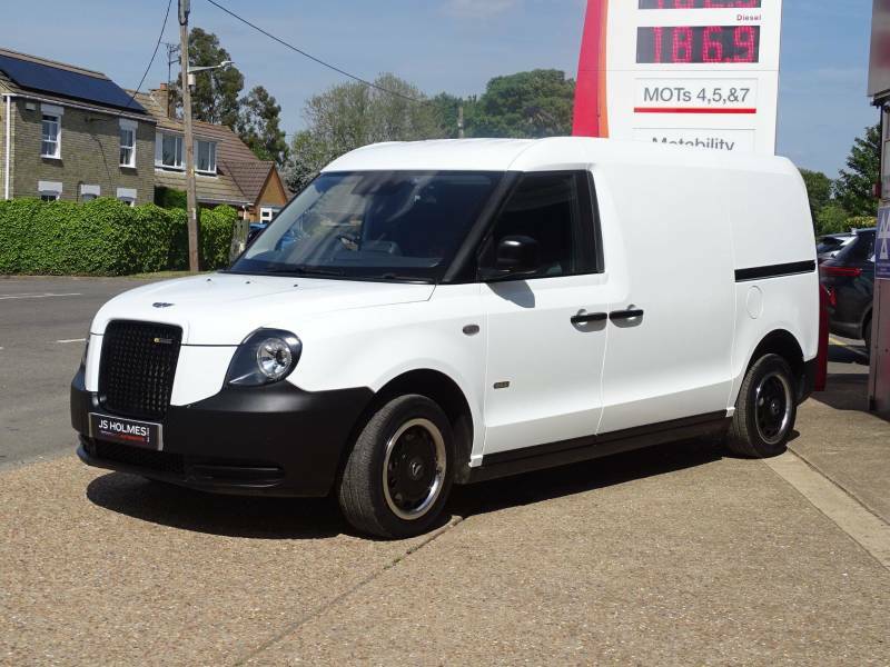 LEVC VN5 Mpv White #9
