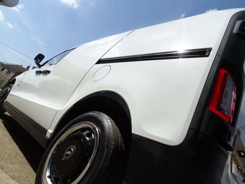 LEVC VN5 Mpv White #23