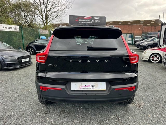 Volvo XC40 1.5 T3 R-design Pro Suv Euro 6 S MX70YPR Black #6