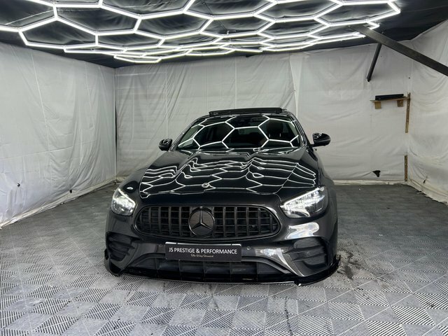 Mercedes-Benz E Class 2.0 E220dh Mhev Amg Line Night Edition Premium Pl FJ23VFU Black #5