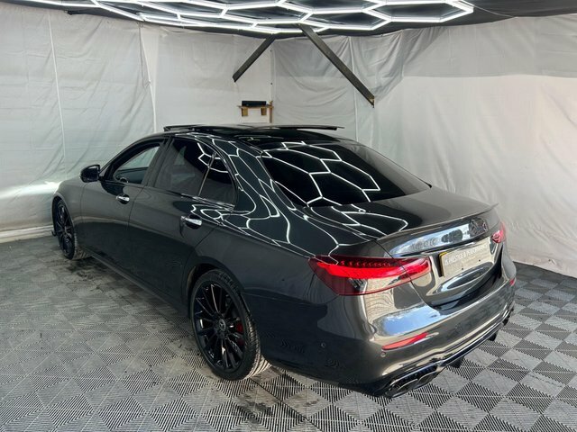 Mercedes-Benz E Class 2.0 E220dh Mhev Amg Line Night Edition Premium Pl FJ23VFU Black #4
