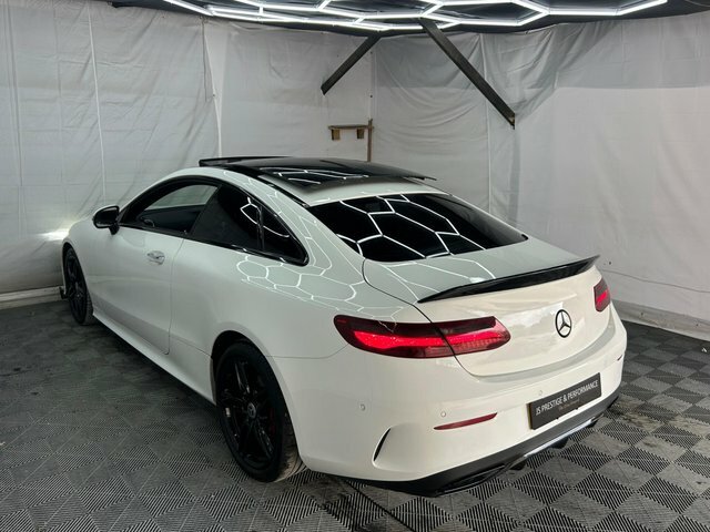 Mercedes-Benz E Class 2.0 E220d Amg Line Premium G-tronic Euro 6 S S YE17FHH White #4